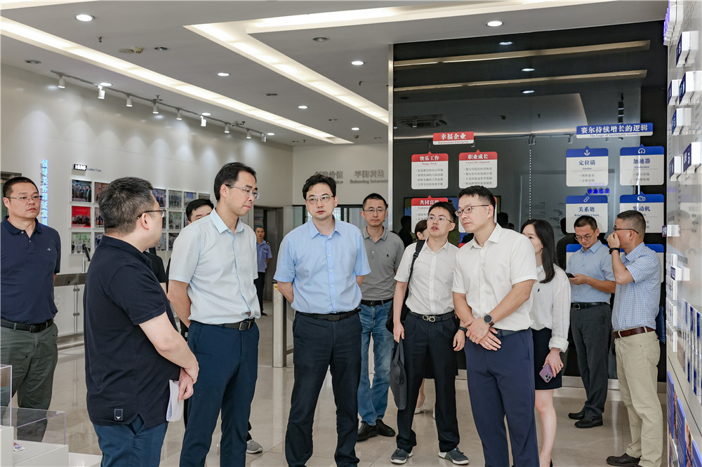 Ningbo Municipal Bureau of Commerce Leaders Visit Sellers Union Group's Yiwu Headquarters: Recognition for New Foreign Trade Ecosystem Landscape